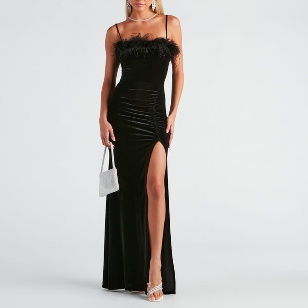 Feather Trim Velvet Mermaid Dress